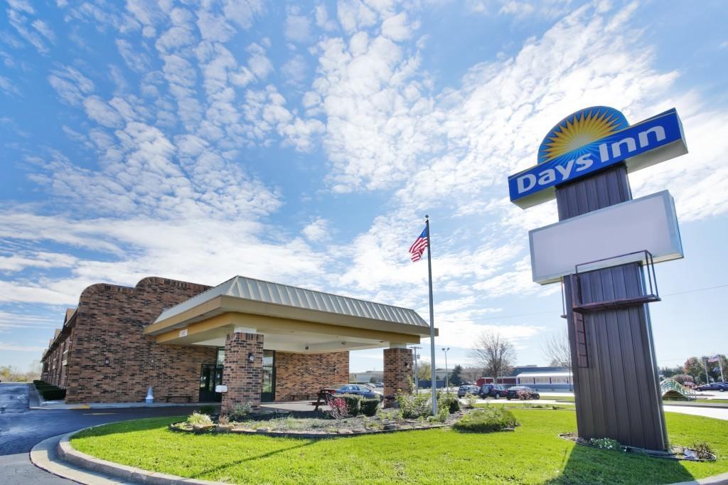 Days Inn By Wyndham Anderson In Exterior photo