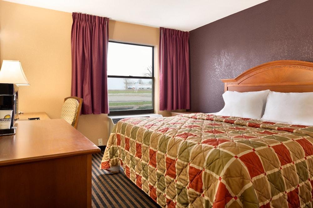 Days Inn By Wyndham Anderson In Exterior photo